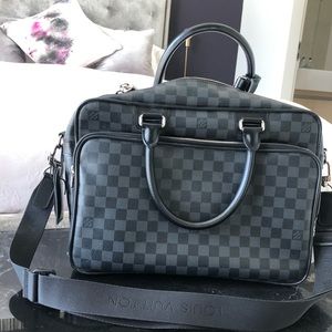 Louis Vuitton business hand and shoulder bag